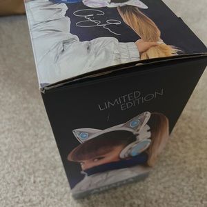 limited edition ariana grande x brookstone wireless cat ear headphones